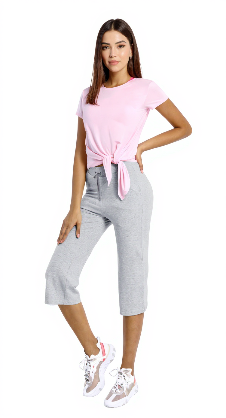 Capri Leggings in Heather Gray β The Seamless Set Edit style look